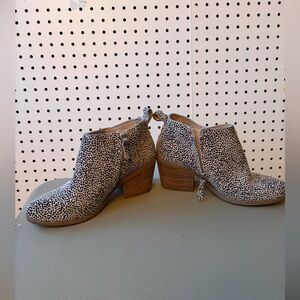 Toms Leopard Suede Ankle  Booties